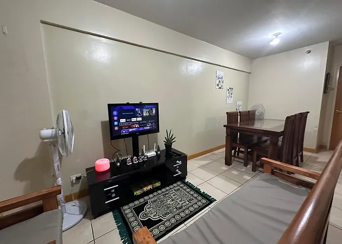 Homey Staycation In Taguig شقة *